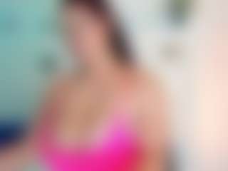 Live cam show with SinthiaCollins - Cum Mature on chickslive.net
