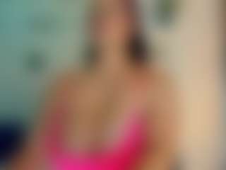 Live cam show with SinthiaCollins - White MILF on Camversity | colombia