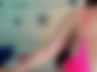 Live cam show with SinthiaCollins - White MILF on EXY | colombia