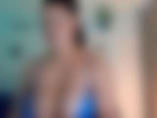 Live cam show with SinthiaCollins - Middle Aged on fuklive.com