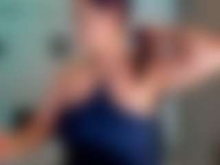 Live cam show with SinthiaCollins - Mature on Camsoda