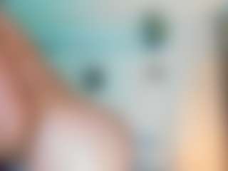 Live cam show with SinthiaCollins - Foot Fetish BBW on madthumbs