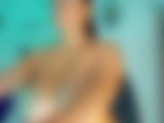 Live cam show with SinthiaCollins - Shaved Pussy Mature on Soda Cam