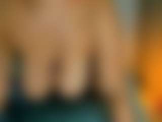 Live cam show with SinthiaCollins - Brown Eyes Mature on Milf Play