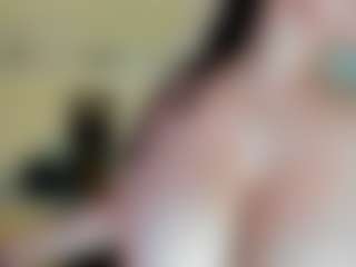 Live cam show with SinthiaCollins - Body Massage on Camsoda