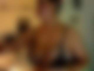 Live cam show with SinthiaCollins - Middle Aged on Camsoda