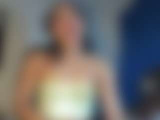 chantellebony's Live Sex Cam Show