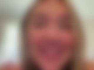 jadebay's Live Sex Cam Show