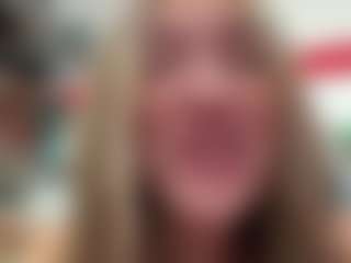 jadebay's Live Sex Cam Show