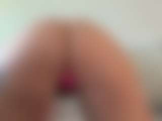 jadebay's Live Sex Cam Show