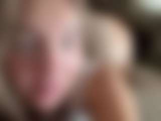 jadebay's Live Sex Cam Show