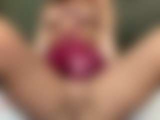 jadebay's Live Sex Cam Show