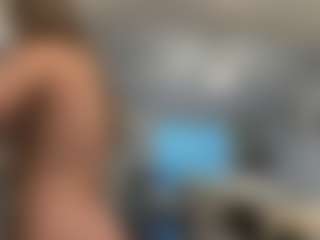 jadebay's Live Sex Cam Show