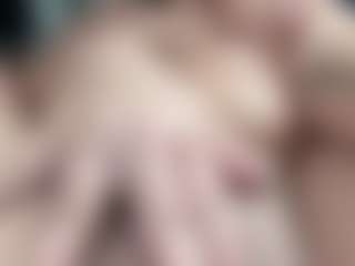 Live cam show with jadebay - Big Tits MILF on Gym Cam Girls