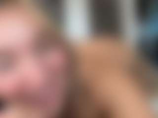 jadebay's Live Sex Cam Show