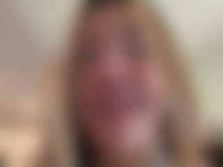 jadebay's Live Sex Cam Show