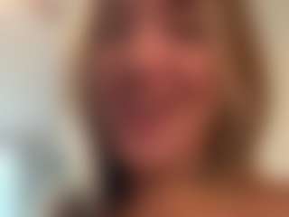 jadebay's Live Sex Cam Show