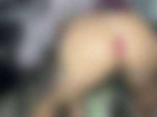 jadebay's Live Sex Cam Show