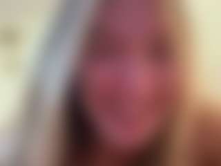 jadebay's Live Sex Cam Show