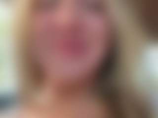 jadebay's Live Sex Cam Show