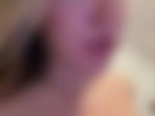 jadebay's Live Sex Cam Show
