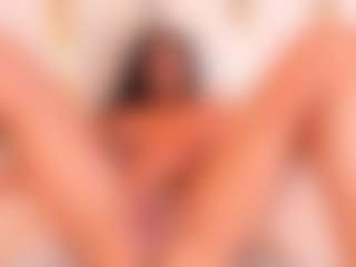 Live cam show with Lia obrien - Amateur on 1on1-livenow