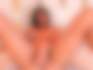 Live cam show with Lia obrien - Oil on 1on1-livenow