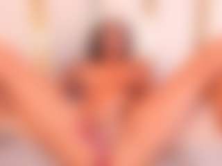 Live cam show with Lia obrien - Drinking on Stripli.com