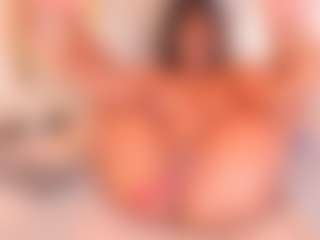 Live cam show with Lia obrien - Public on CamSodaAdn