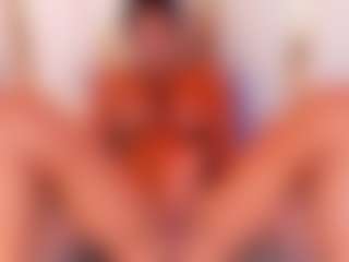 Live cam show with Lia obrien - Erotic Dance on live18s.com