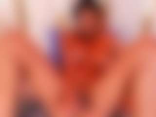 Live cam show with Lia obrien - Average on Camsoda Late Night
