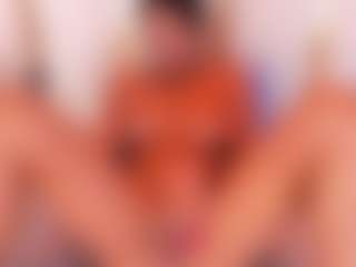 Live cam show with Lia obrien - Butt Plug on Big Tits