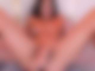 Live cam show with Lia obrien - Amateur on StripNow