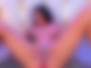 Live cam show with Lia obrien - Average on Camsoda