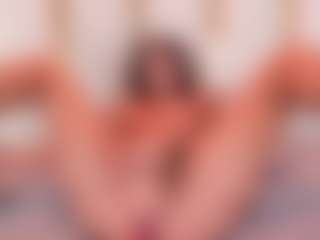 Live cam show with Lia obrien - Sexy on Sweet Sext