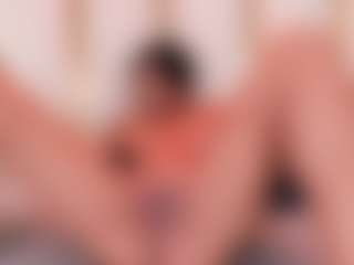 Live cam show with Lia obrien - Average on Stripli.com