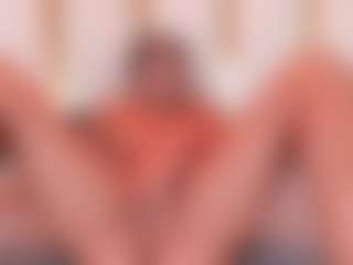 Live cam show with Lia obrien - Drinking on camtv