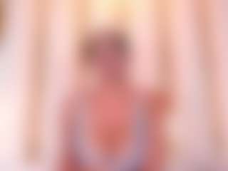 Live cam show with Lia obrien - Squirt on madthumbs