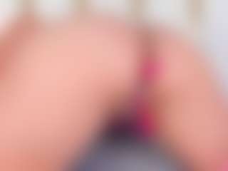 Live cam show with Lia obrien - Latina on Camming Site | colombia