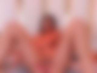 Live cam show with Lia obrien - Bikini on Fling VIP Chat