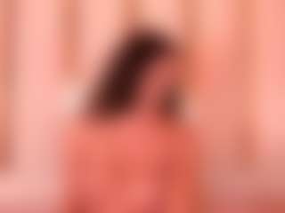 Live cam show with Lia obrien - Fetish Latina on Camsoda