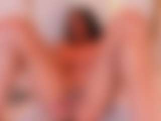 Live cam show with Lia obrien - Butt Plug on Gym Cam Girls