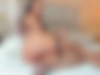 Live cam show with Karla - Ebony on milfzrlive.com | colombia