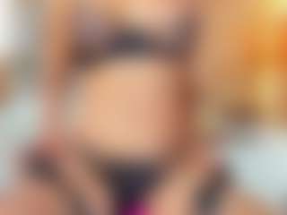 Live cam show with Karla - Full Nudity on milfzrlive.com