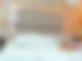 Live cam show with Karla - Average on Camming Site
