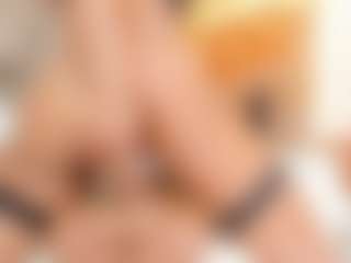 Live cam show with Karla - Double Penetration on CamSextacy
