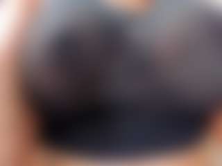 Live cam show with Karla - Spank Mature on Gym Cam Girls