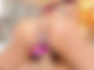Live cam show with Karla - Fuck Machine on SxyPornLive