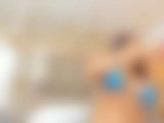Live cam show with Karla - Mature Young Adult on Free Soda