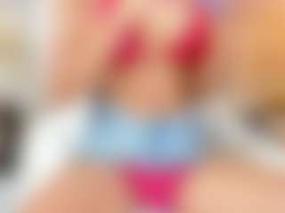 Karla MILF webcam performer live streaming
